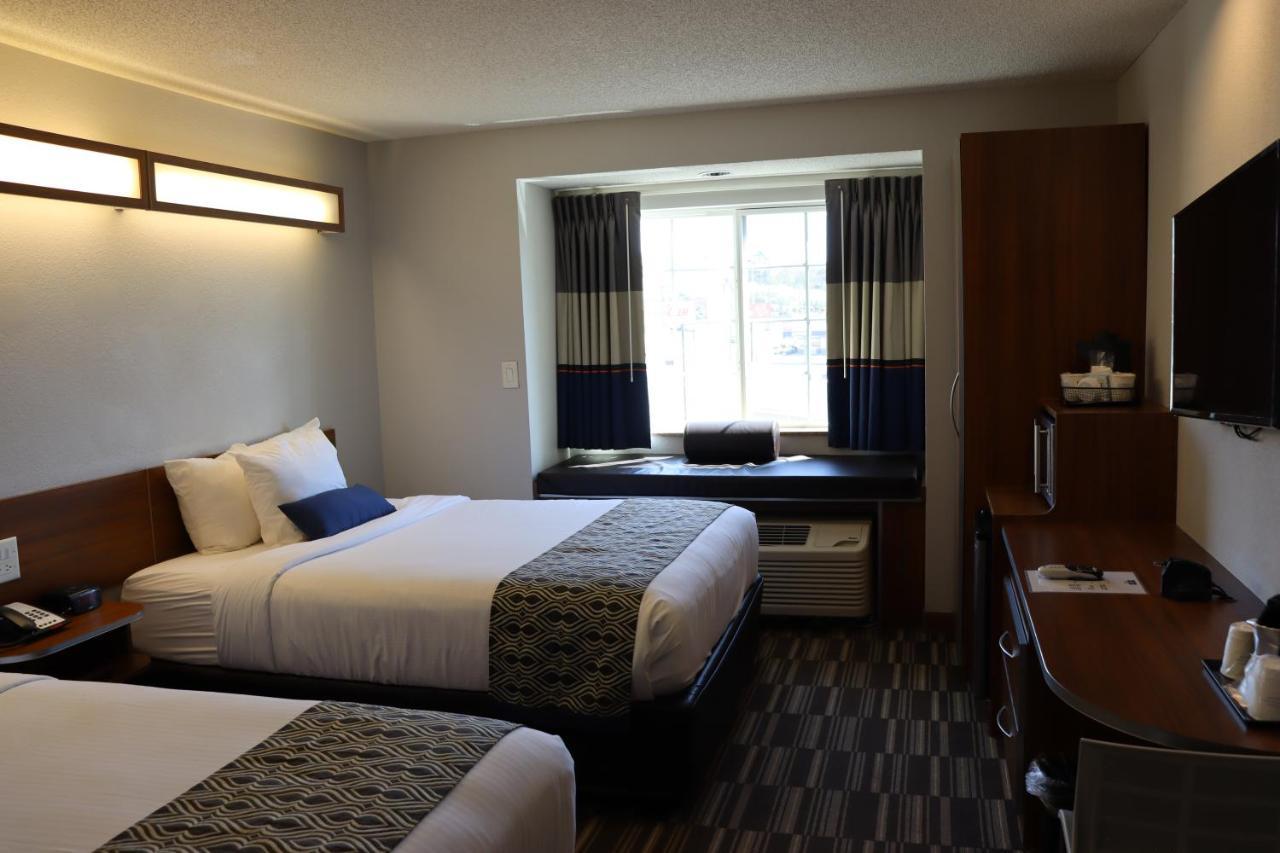 Microtel Inn & Suites By Wyndham Columbus Near Fort Moore Exterior photo